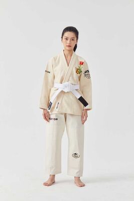 Harga yang bagus Gi BJJ Wanita Klasik Logo Kustom Tahan Lama Fleksibel Pakaian Olahraga Seni Bela Diri Unisex on line